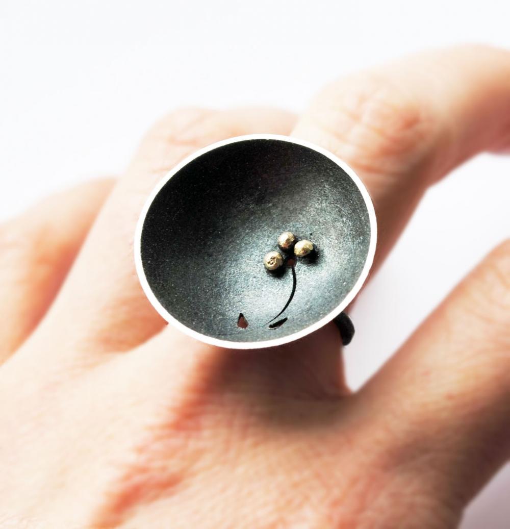 Oxidized Sterling Silver Ring. 18kt Gold. Black. Domed. The Three Petals Ring. Handmade By Maria Goti Joyas.