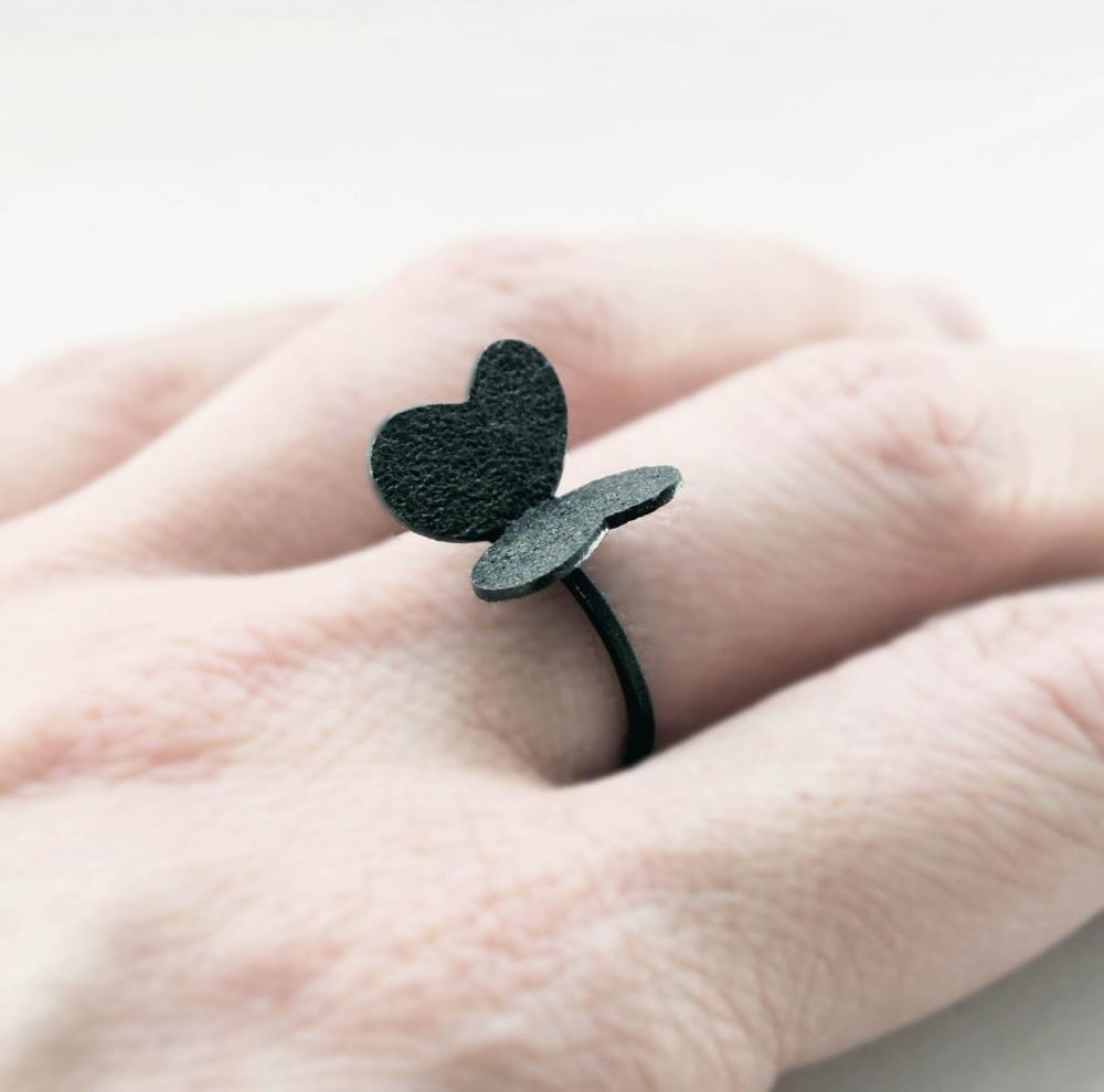Cute Oxidized - Texturized Sterling Silver Ring. Roll Printed Texture. Black. Variaciones Ring. Handmade By Maria Goti Joyas.